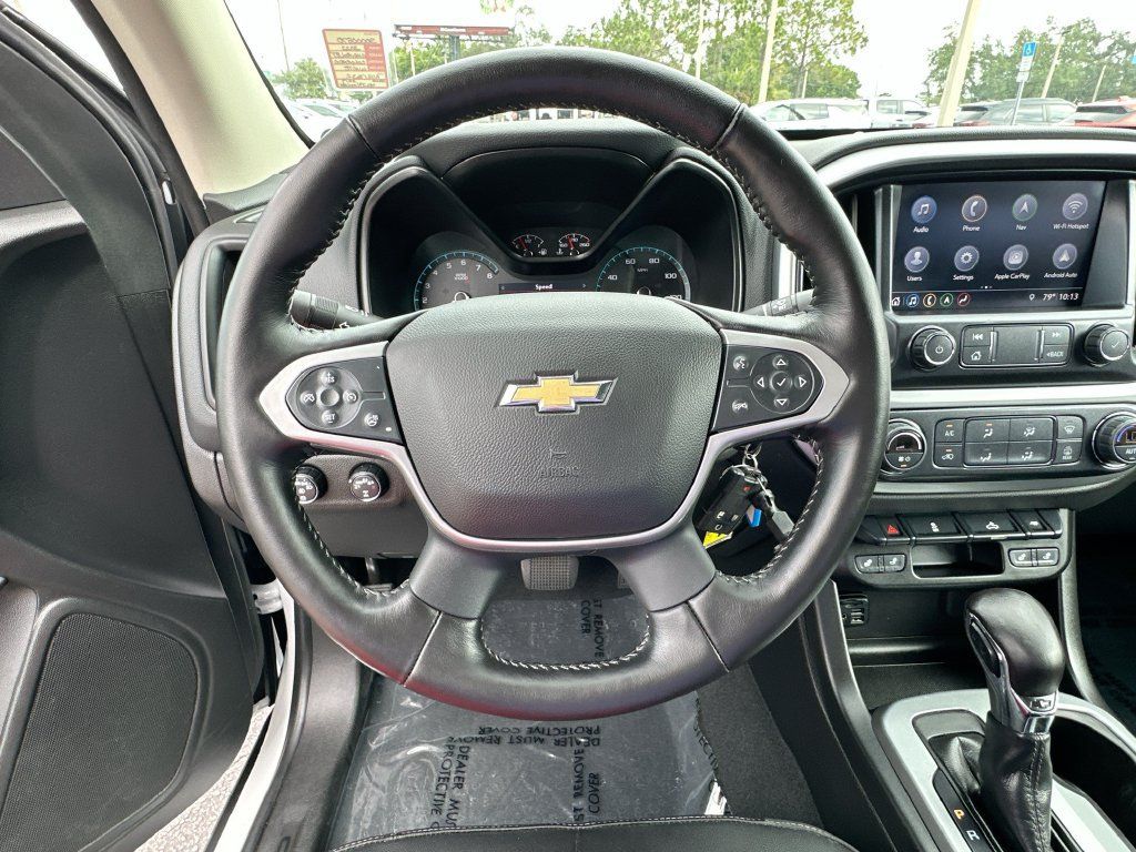 Used 2022 Chevrolet Colorado LT w/ Redline Special Edition AWD/4WD image 11