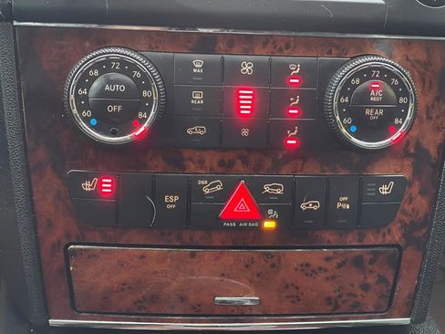 Used 2010 Mercedes-Benz GL 450 GL 450 image 38