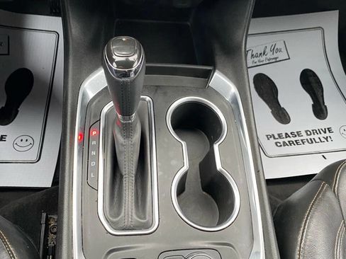 Used 2019 Chevrolet Traverse RS image 22