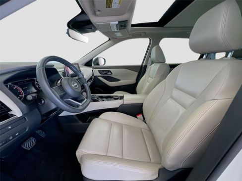 Used 2023 Nissan Rogue SL AWD/4WD image 5