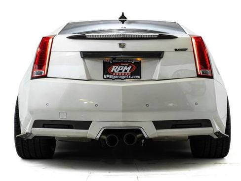 Used 2014 Cadillac CTS V RWD image 3