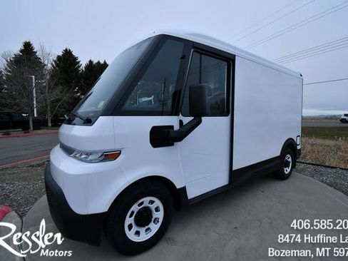 New 2025 Chevrolet Brightdrop 400 w/ Power Door Package image 1