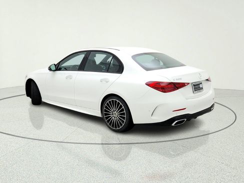 Used 2022 Mercedes-Benz C 300 Sedan image 12