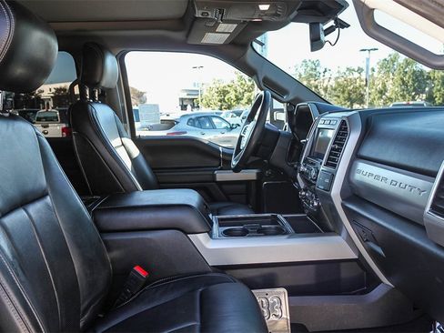 Used 2020 Ford F350 Lariat w/ Lariat Ultimate Package image 21