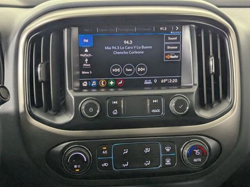 Used 2021 Chevrolet Colorado Z71 w/ Z71 Midnight Edition AWD/4WD image 21