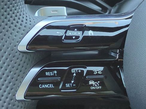 New 2026 Mercedes-Benz GLC 300 image 26