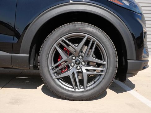 New 2026 Ford Explorer ST-Line w/ ST-Line Street Pack AWD/4WD image 7