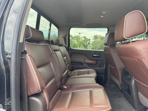 Used 2016 Chevrolet Silverado 2500 High Country w/ Duramax Plus Package AWD/4WD image 14