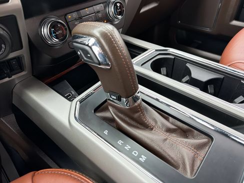 Used 2019 Ford F150 King Ranch w/ Trailer Tow Package AWD/4WD image 39