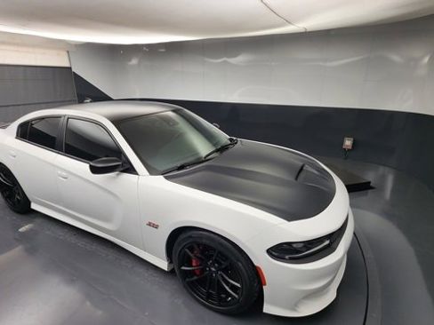 Used 2023 Dodge Charger Scat Pack w/ Dynamics Package image 37
