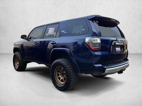 Used 2023 Toyota 4Runner TRD Off-Road Premium AWD/4WD image 8