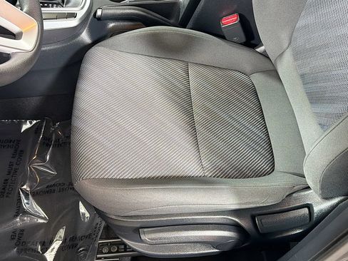 Used 2024 Kia Seltos LX AWD/4WD image 19