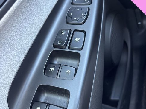 Certified 2023 Hyundai Kona SEL w/ Convenience Package image 11