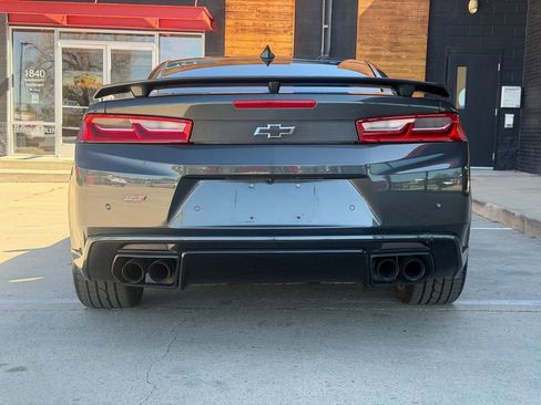 Used 2018 Chevrolet Camaro SS w/ LPO, Ground Effects Package RWD image 14