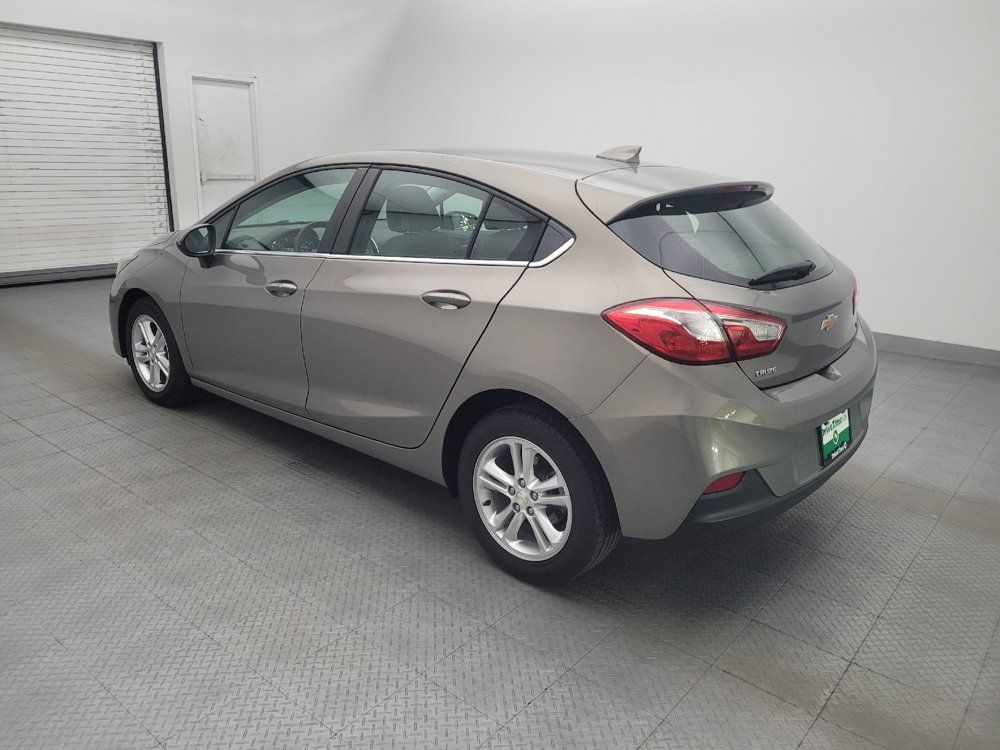 Used 2018 Chevrolet Cruze LT w/ Convenience Package FWD image 3