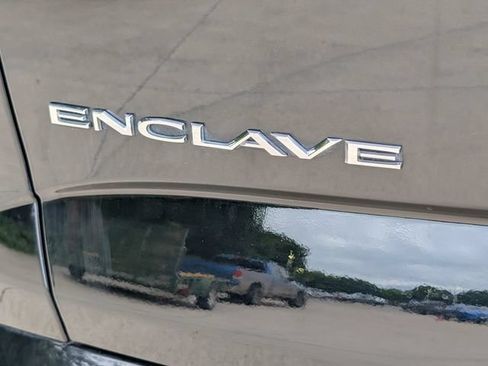 Used 2024 Buick Enclave Avenir w/ Avenir Technology Package FWD image 38