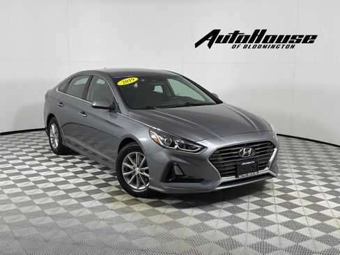 Used 2019 Hyundai Sonata SE w/ Cargo Package FWD image 1