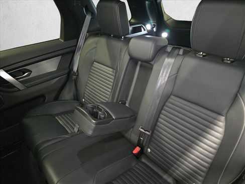 Used 2024 Land Rover Discovery Sport Dynamic SE AWD/4WD image 14