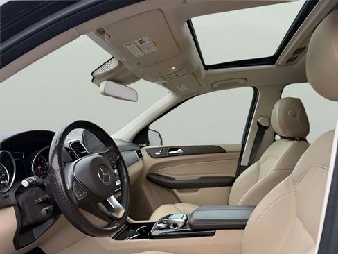 Used 2018 Mercedes-Benz GLE 350 4MATIC image 17