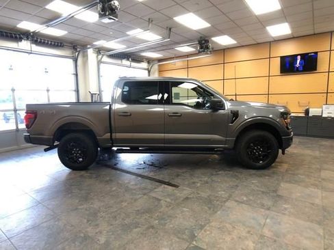 New 2025 Ford F150 XLT w/ Equipment Group 301A Standard image 8