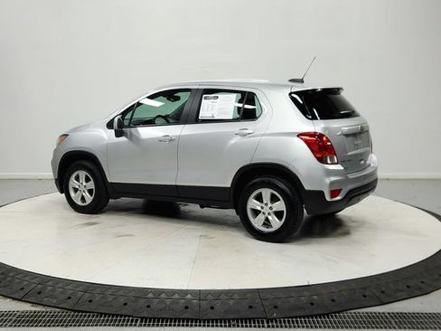 Used 2017 Chevrolet Trax LS AWD/4WD image 6