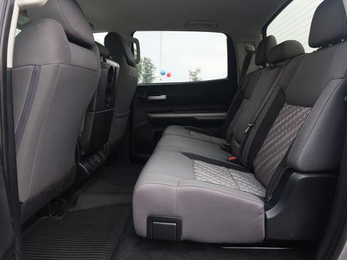 Used 2019 Toyota Tundra SR5 RWD image 12