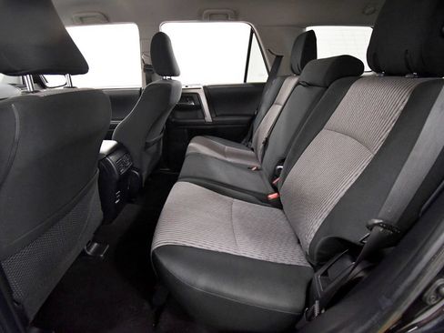Used 2019 Toyota 4Runner SR5 AWD/4WD image 15