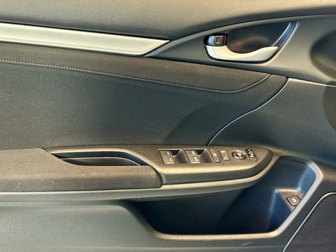 Used 2017 Honda Civic EX image 17