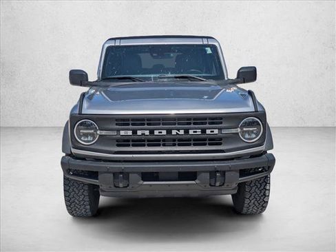 Used 2022 Ford Bronco Black Diamond AWD/4WD image 2