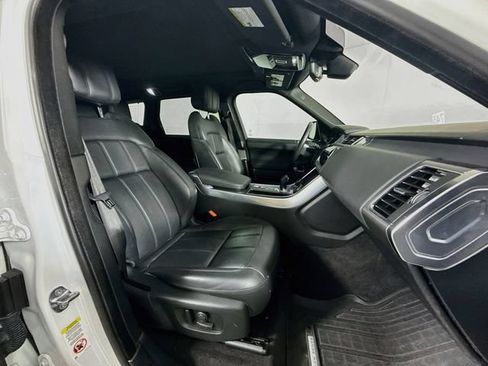 Used 2020 Land Rover Range Rover Sport SE AWD/4WD image 28