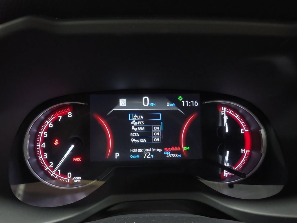 Used 2025 Toyota RAV4 XLE w/ Weather Package AWD/4WD image 20