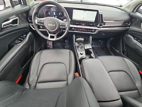 Used 2023 Kia Sportage EX image 14
