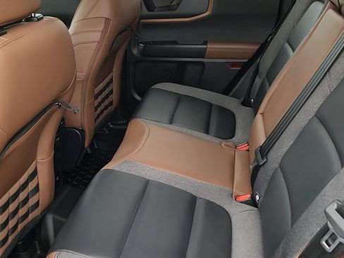 Certified 2023 Ford Bronco Sport Outer Banks w/ Tech Package AWD/4WD image 23