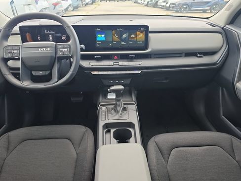 New 2027 Kia Seltos S FWD image 11