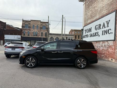 Used 2018 Honda Odyssey Elite image 5