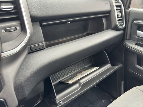 Used 2024 RAM 2500 Big Horn image 29