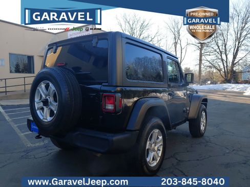 Used 2019 Jeep Wrangler Sport image 36