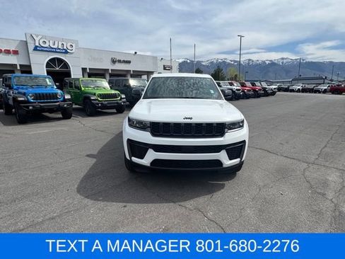 New 2026 Jeep Grand Cherokee Altitude AWD/4WD image 13