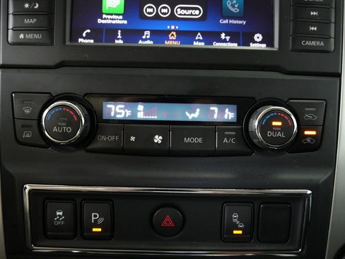 Used 2019 Nissan Titan PRO-4X AWD/4WD image 24