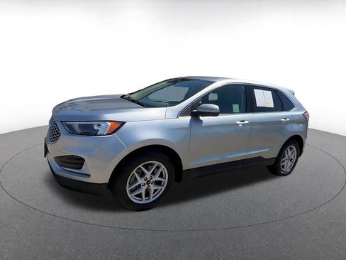 Used 2024 Ford Edge SEL AWD/4WD image 8