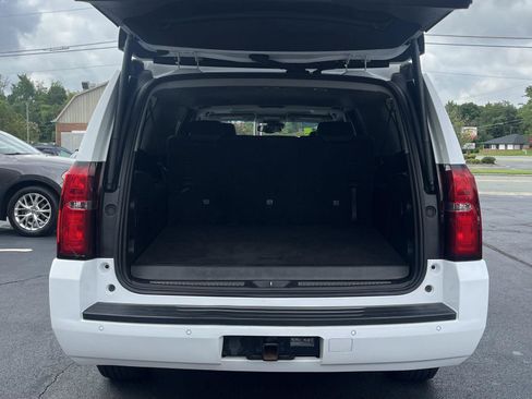 Used 2019 Chevrolet Suburban LT AWD/4WD image 23