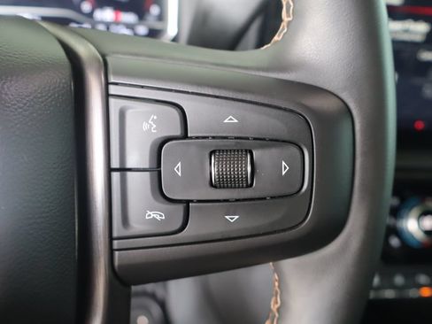 Used 2025 GMC Sierra 2500 AT4 AWD/4WD image 25