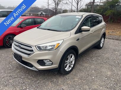 Used 2017 Ford Escape SE w/ SE Cold Weather Package