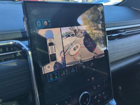 New 2024 GMC Sierra EV Denali image 15