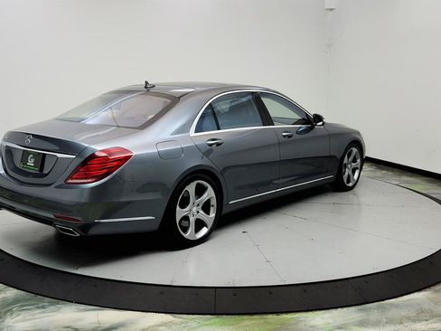 Used 2016 Mercedes-Benz S 550 Sedan image 5