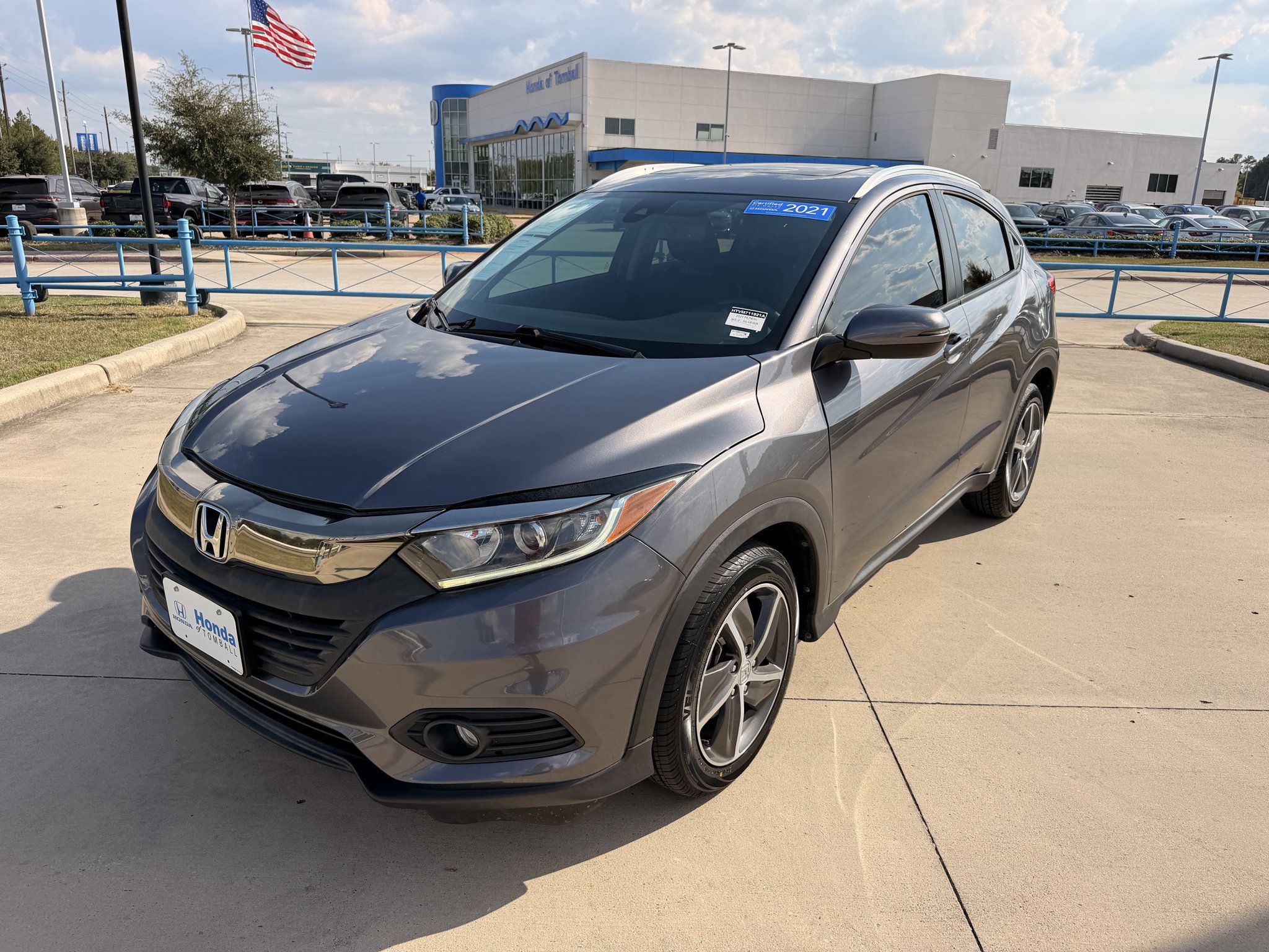 Certified 2021 Honda HR-V EX-L image 4