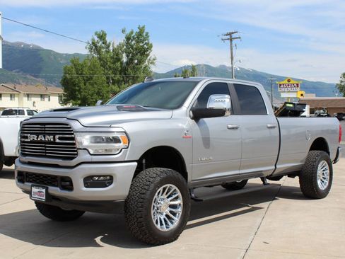 Used 2024 RAM 3500 Laramie w/ Sport Appearance Package AWD/4WD image 81