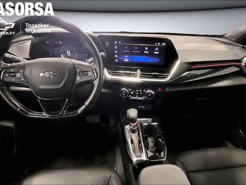 Certified 2024 Chevrolet Trax RS w/ Driver Confidence Package FWD image 16