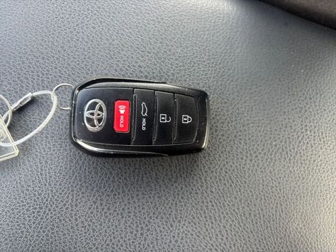 Used 2025 Toyota Camry LE image 21