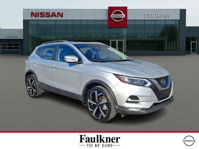 Certified 2022 Nissan Rogue Sport SL w/ Premium Package